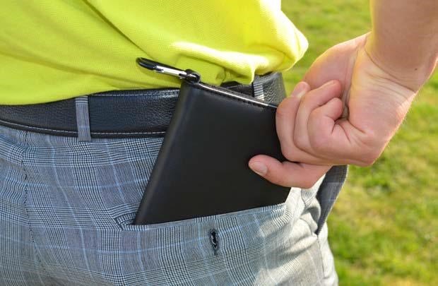 PGA Tour Real Leather Score Card and Accessory Wallet, negro
