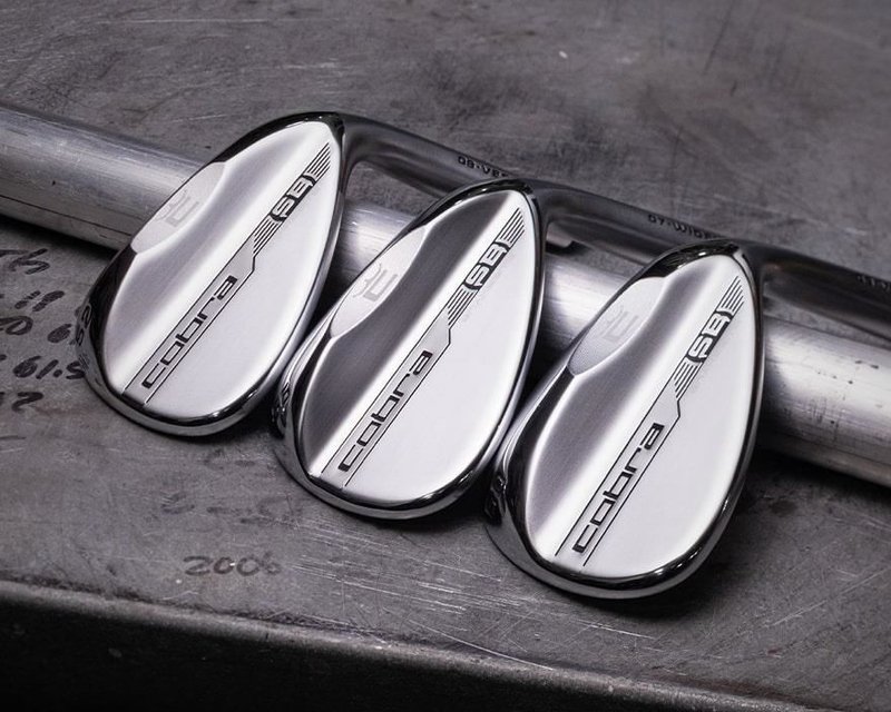 Cobra SNAKEBITE Silver Versatile wedge de hombre, acero