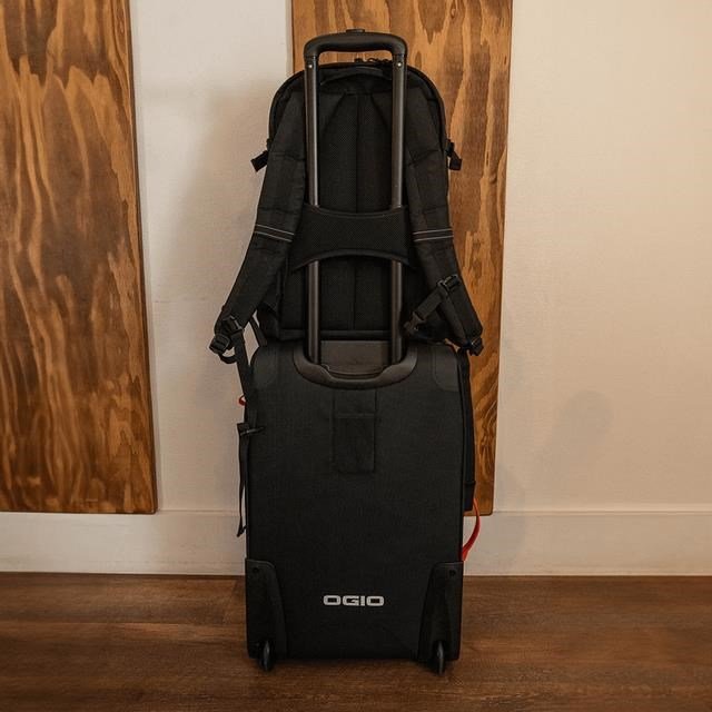 Ogio Alpha Layover 40-44L bolsa de golf