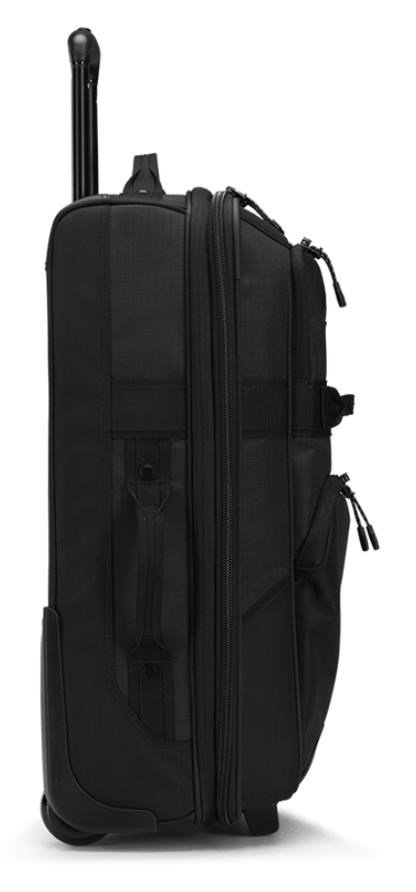 Ogio Alpha Layover 40-44L bolsa de golf, negro