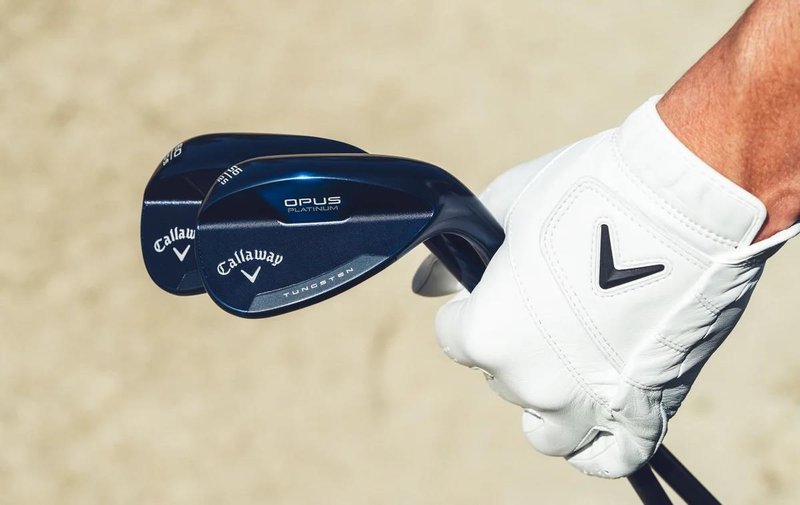 Callaway Opus Platinum Blue wedge, grafito