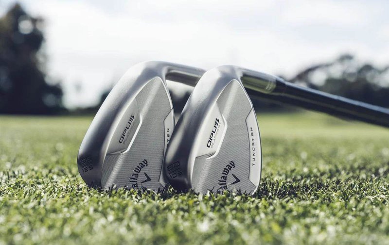 Callaway Opus Platinum Chrome wedge, acero