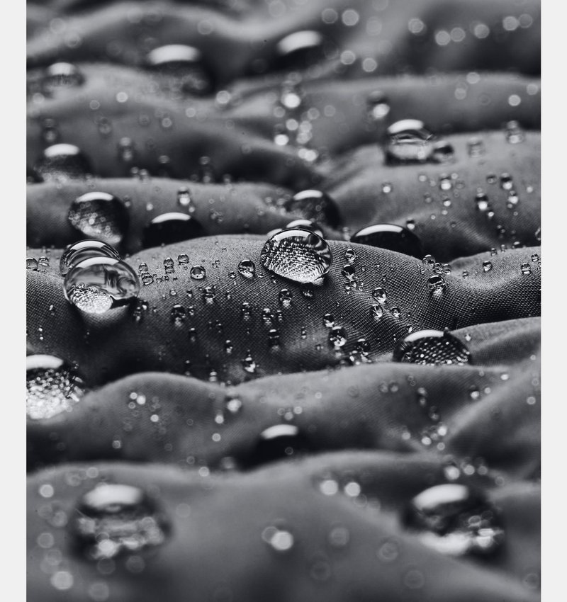 Under Armour Drive Pro Insulated chaleco de hombre, negro/plata metálico