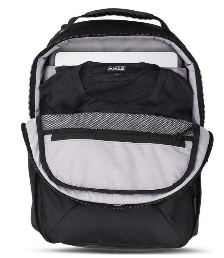 Ogio Axle DNA 20L mochila, negro