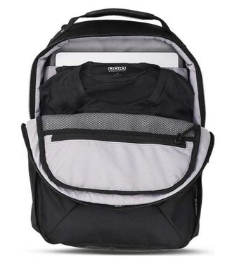 Ogio Axle DNA 20L mochila, negro