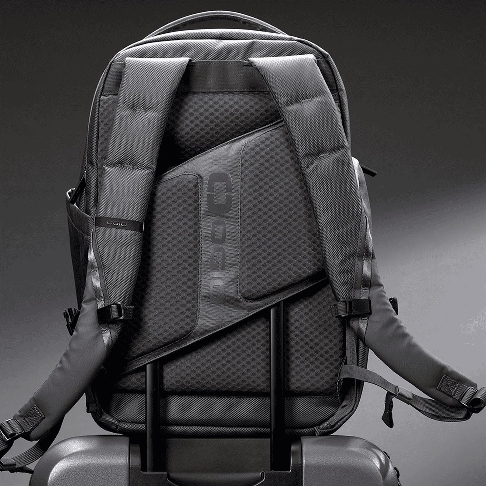 Ogio Ogio Pace Pro 25L Backpack bolsa, gris pinstripe
