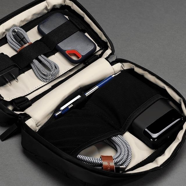 Ogio Pace Pro Tech Case 2L bolsa, negro