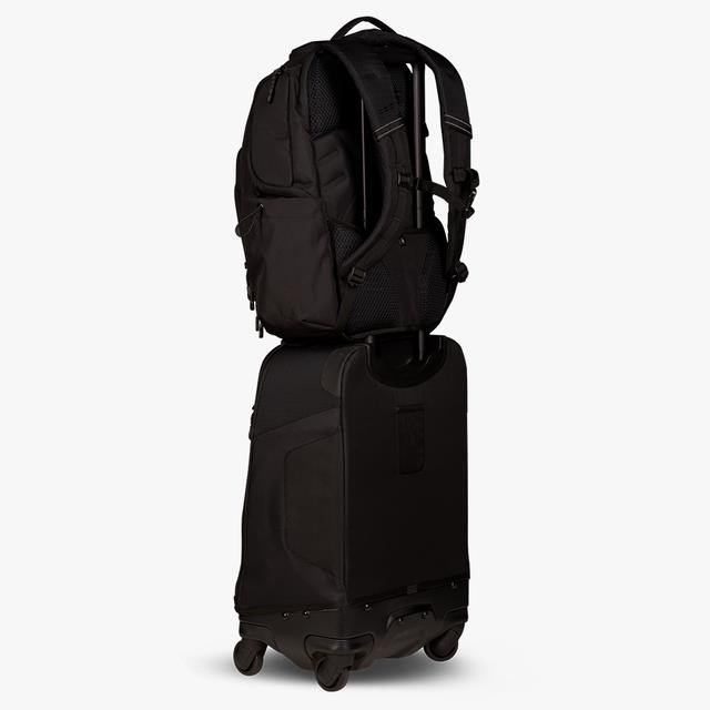 Ogio Renegade 22" 4-Wheel Travel Bag 33L bolsa de golf titanio
