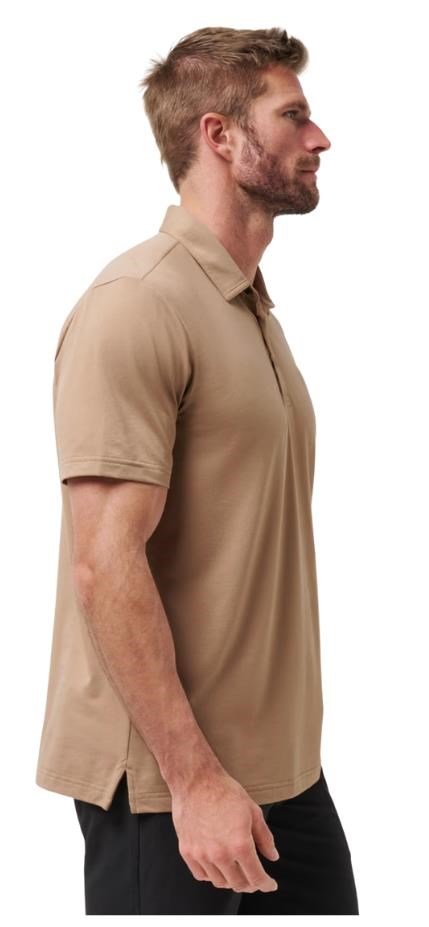 Travis Mathew Featherweight polo de hombre, portabella