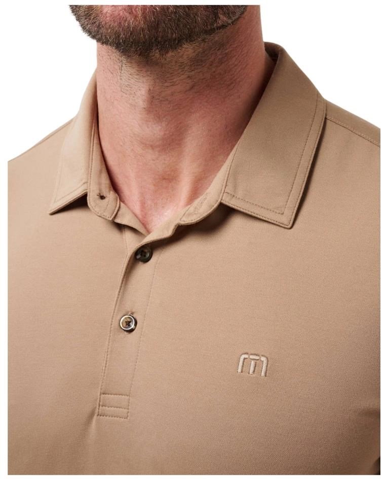 Travis Mathew Featherweight polo de hombre, portabella
