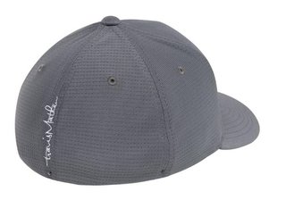 Travis Mathew B-Bahamas gorra ajustada para hombre, gris