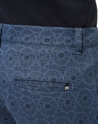 Travis Mathew Beyond the limits pantalones cortos de hombre, mood indigo/vintage indigo