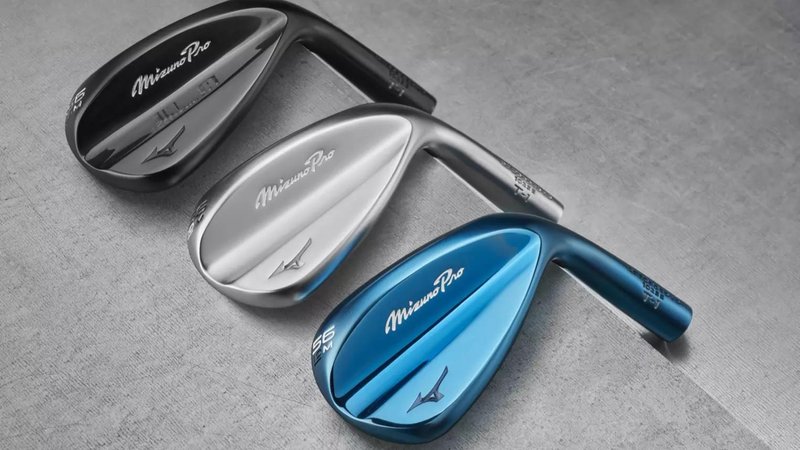 Mizuno Pro T-1 Black Ion wedge, acero