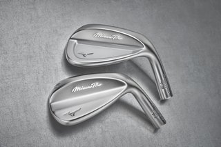 Mizuno Pro T-3 Soft White Satin wedge, acero