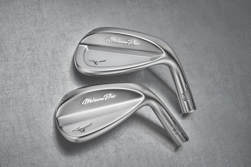 Mizuno Pro T-3 Soft White Satin wedge, acero