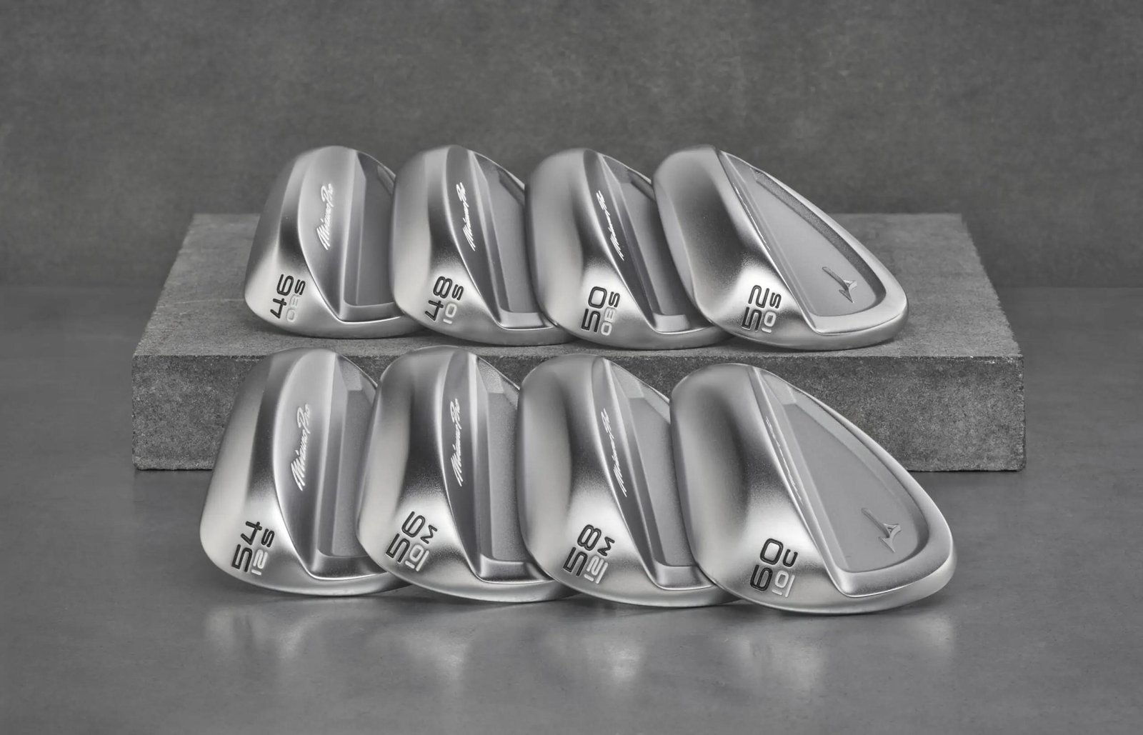 Mizuno Pro T-3 Soft White Satin wedge, acero
