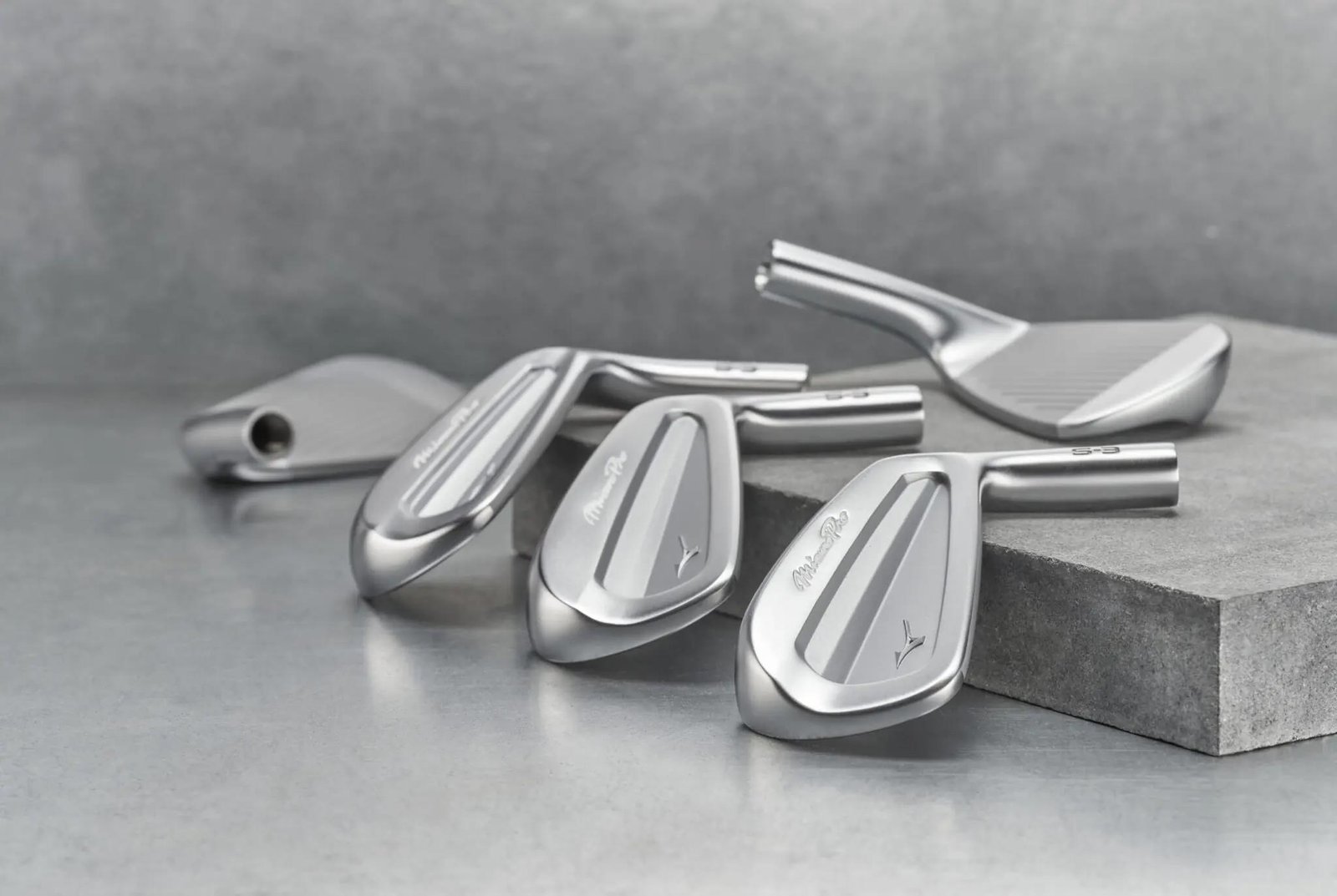 Mizuno Pro S-3 hierros de hombre, acero
