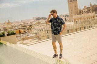 Travis Mathew Favorite Hello polo de hombre, total eclipse