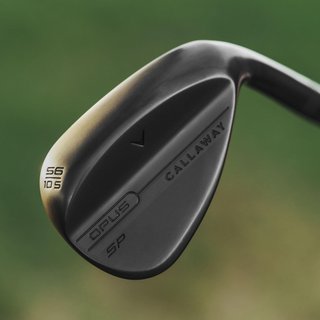Callaway Opus SP Black Shadow wedge, grafito