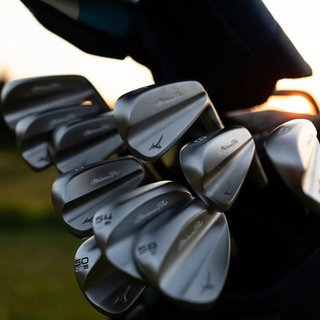 Mizuno Pro S-1 hierros de hombre, acero