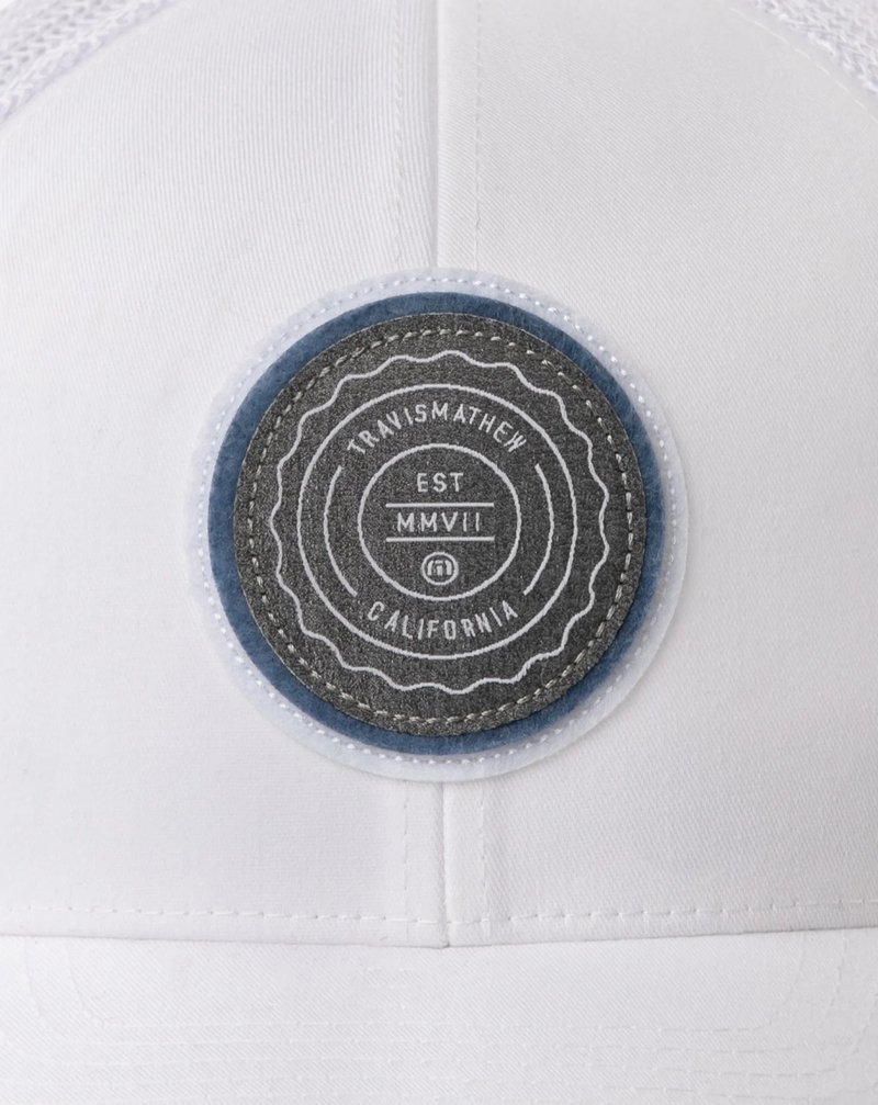 Travis Mathew The Patch gorra para hombre, blanca