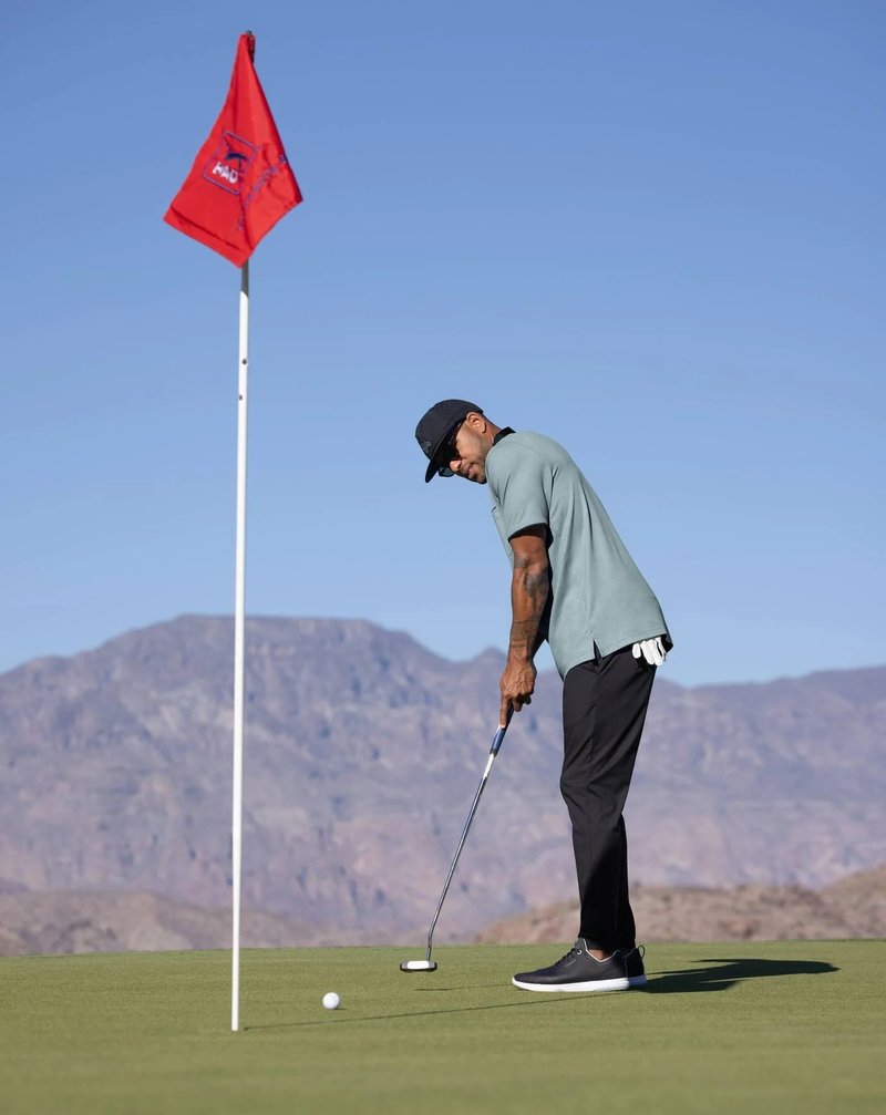 Travis Mathew Open To Close pantalón jogger para hombre, negro