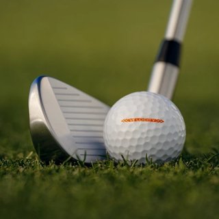 Titleist Velocity pelotas de golf 2026, verdes