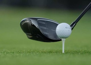 TaylorMade Qi4D driver para hombre