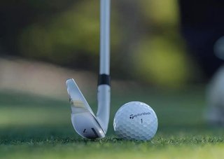 TaylorMade Qi Max hierros de hombre, grafito