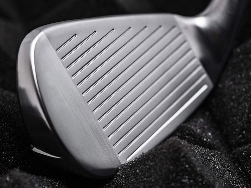 TaylorMade Qi Max HL hierros de hombre, grafito