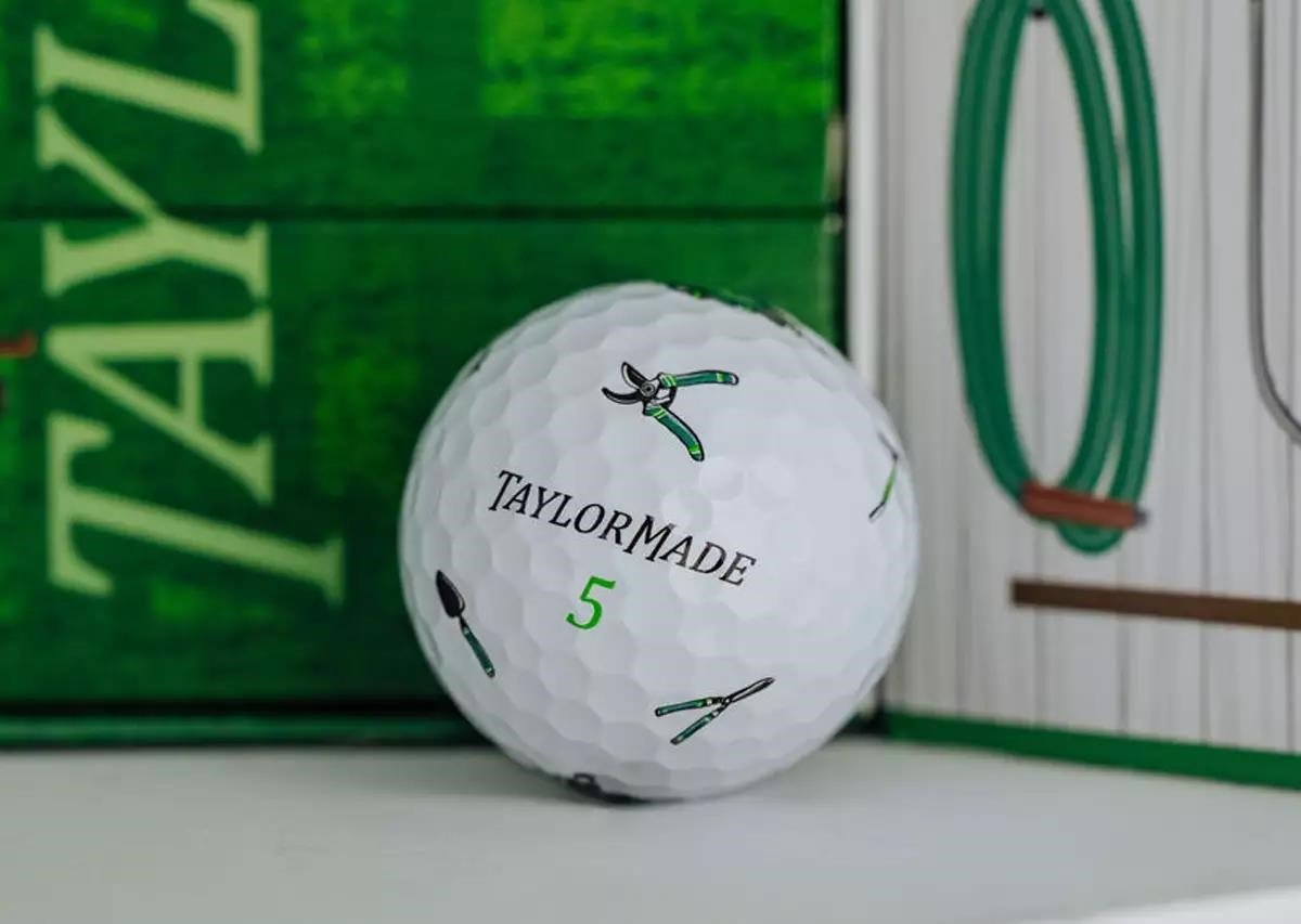 TaylorMade Season Opener TP5 pelotas de golf 2026