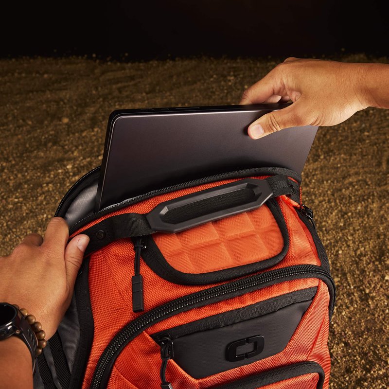 Ogio Renegade DNA 27L mochila, greenwood