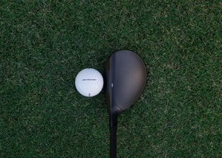 TaylorMade Qi4D Max híbrido para hombre