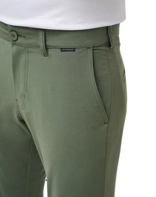 Travis Mathew Open To Close Tech Chino pantalones de hombre, thyme