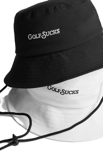 Travis Mathew Golf Sucks sombrero de cubo, negro