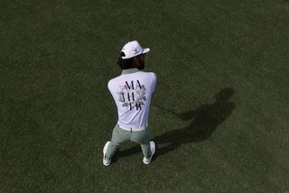 Travis Mathew Louder Please gorra de hombre, blanca