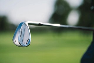 Cleveland CBZ Tour Satin wedge, acero