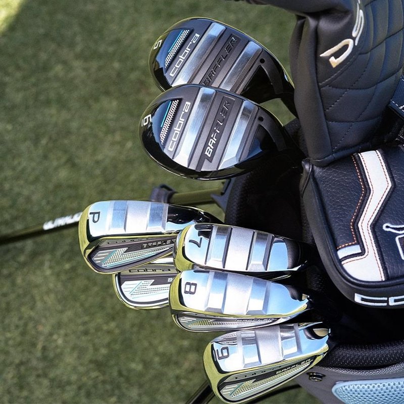 Cobra BAFFLER Black Blue híbrido
