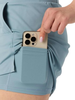 Travis Mathew Game Set Match falda pantalón de mujer, azul humo