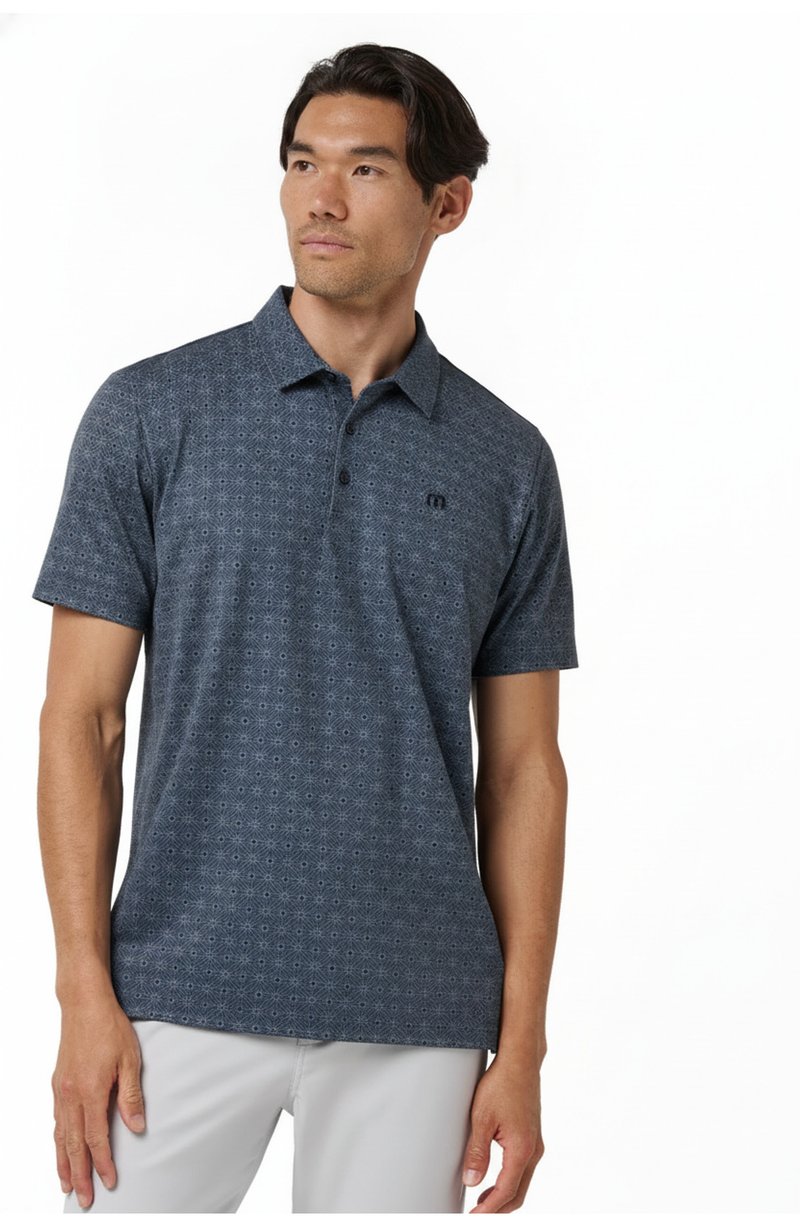 Travis Mathew Featherweight Trophy Ready polo de hombre, total eclipse