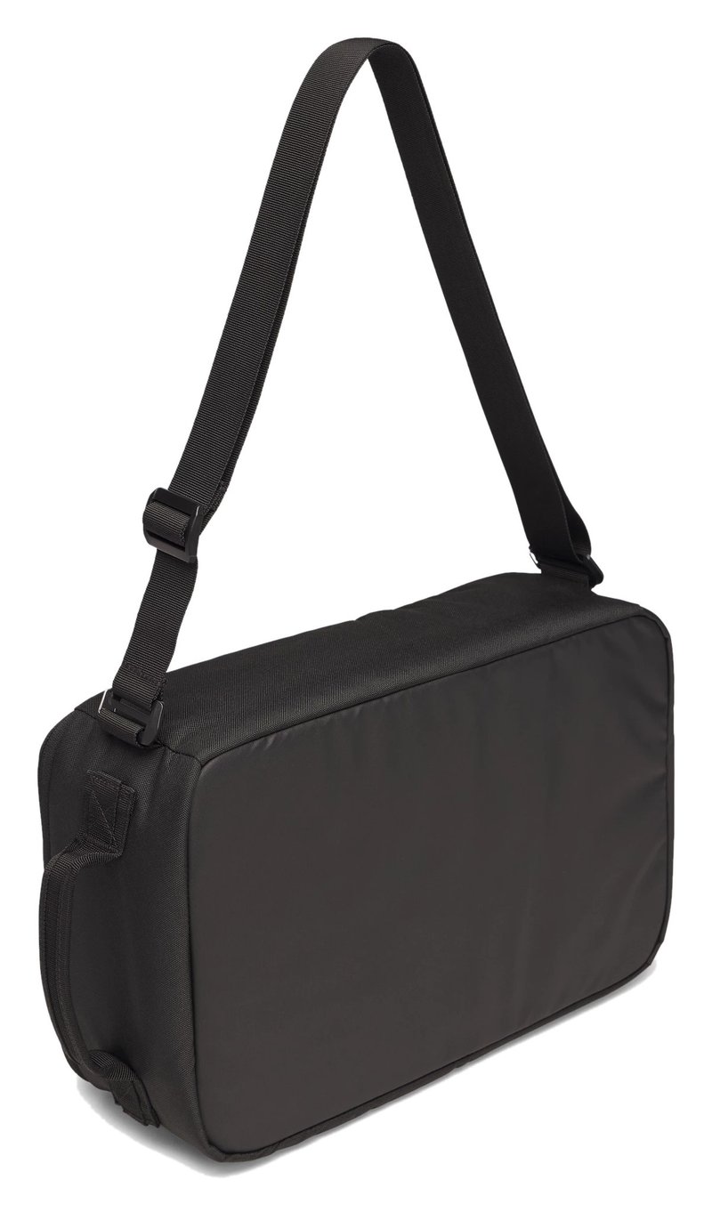 Under Armour Hustle bolsa para zapatos