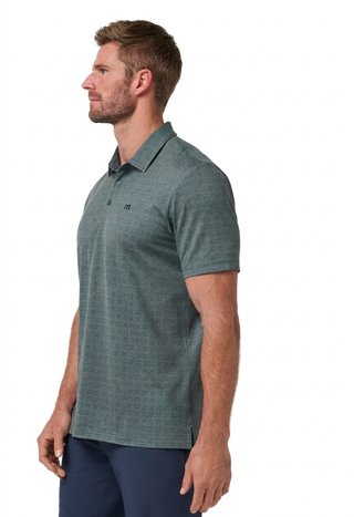 Travis Mathew Featherweight Trophy Ready polo de hombre, balsam green