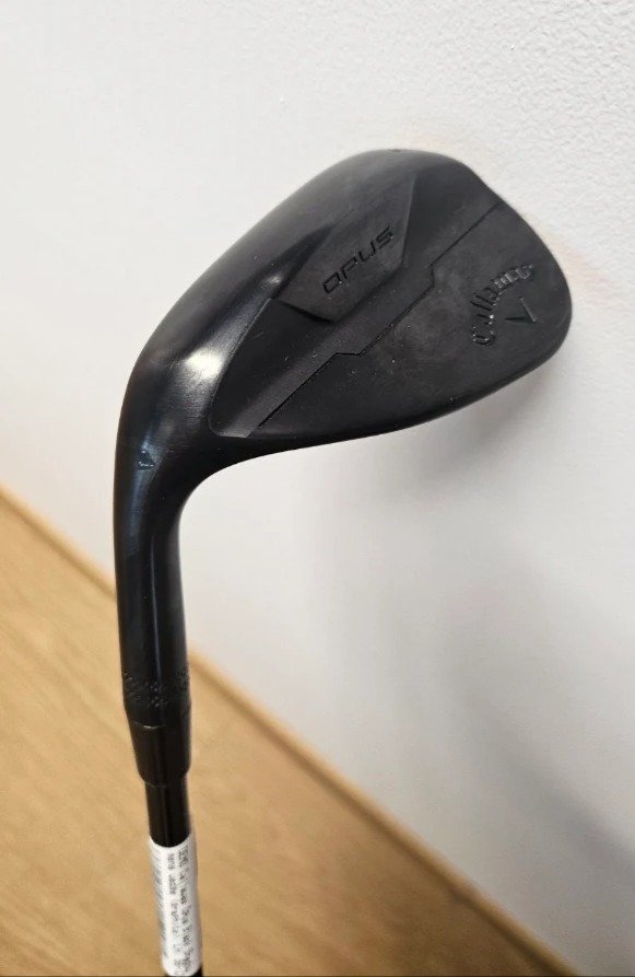 Callaway Opus Black Shadow wedge de hombre, grafito