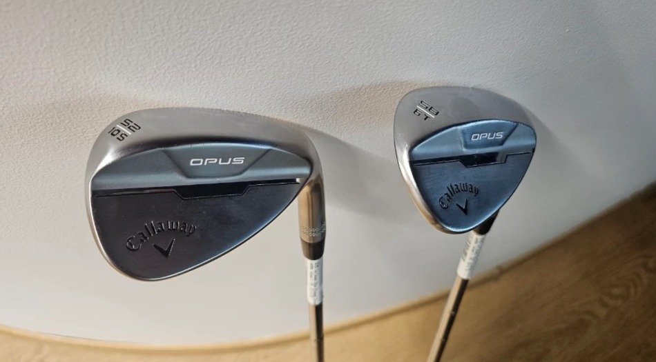 Callaway Opus Brushed Chrome wedge de hombre, acero