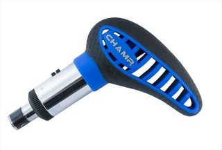 Champ Max Pro Wrench accesorio