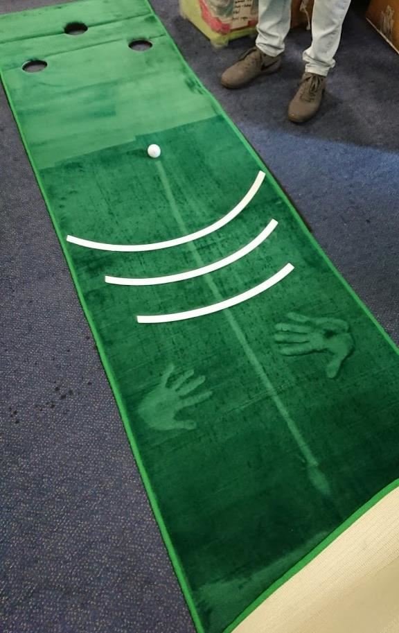 Pure 2 Improve Pure2Improve Dual Grain Putting Mat with Broom (335,3x69,9cm) ayuda de entrenamiento