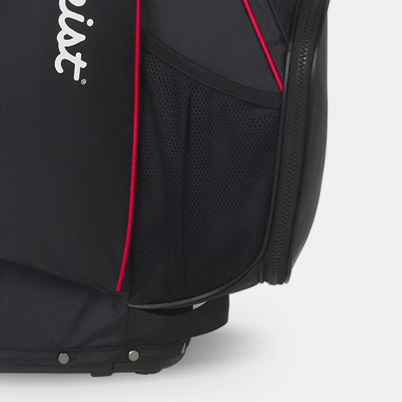 Bolsillo exterior de malla para bebidas en la bolsa de trípode Titleist Players 4 Carbon