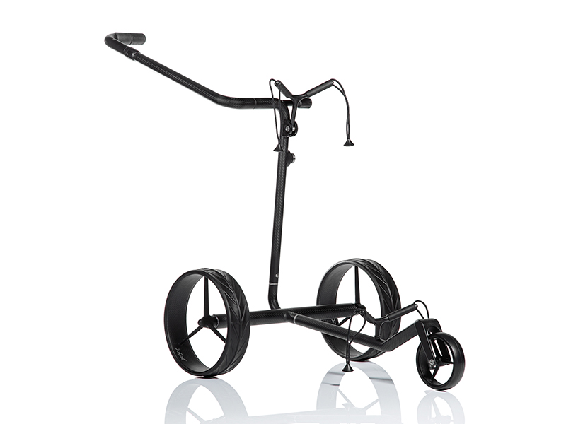Carro eléctrico JuCad Carbon Travel Nero SV 3.0 en el campo