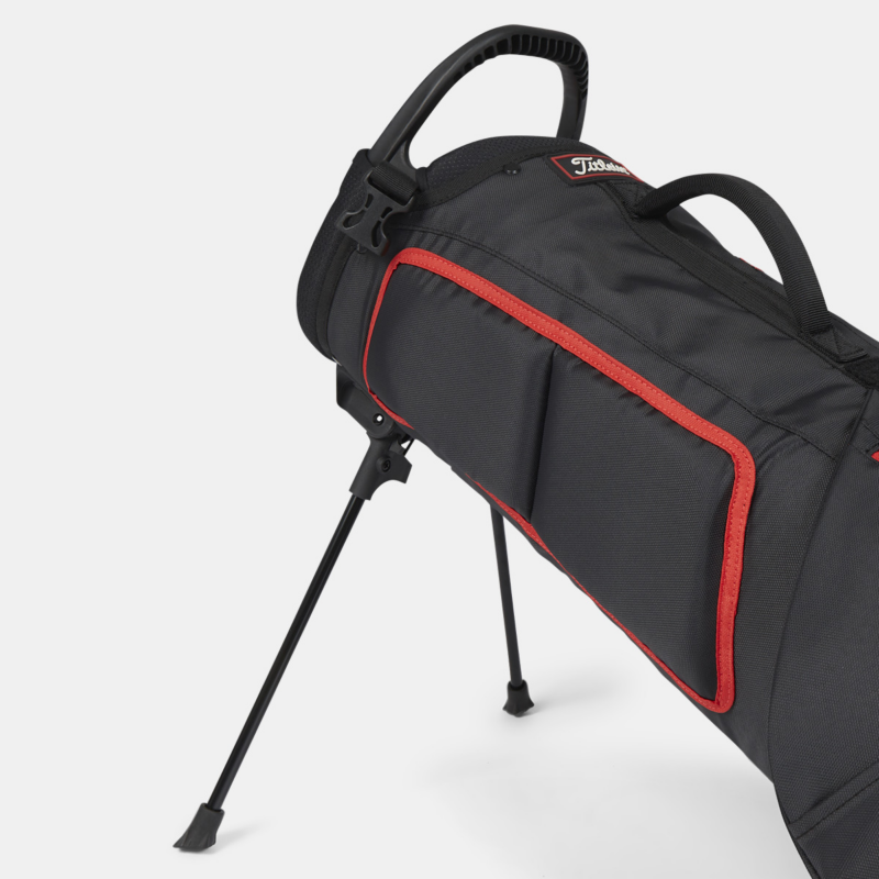 Minipatas desplegables en la bolsa Titleist Premium