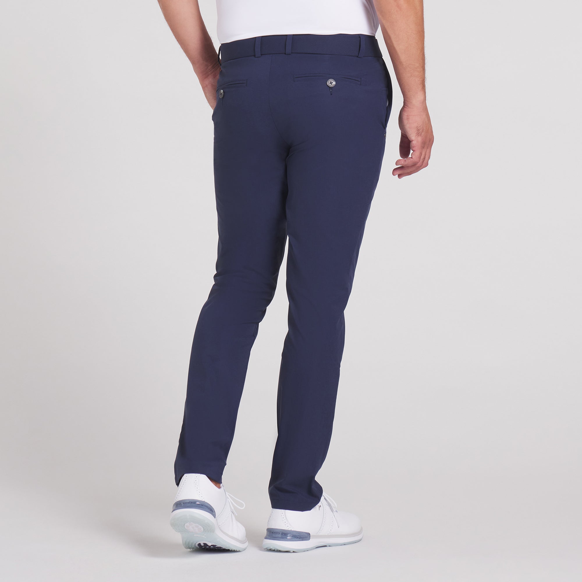 Pantalones de golf Puma 101 Avant azul marino oscuro – tejido elástico y detalle de bolsillo